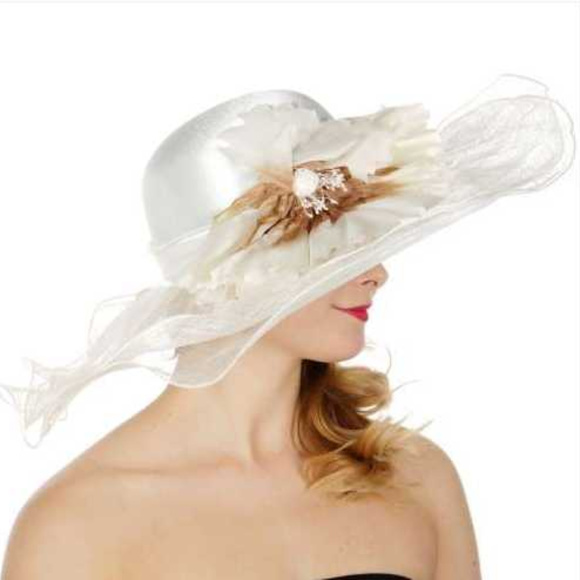 Soft sinamay hat w/ flower corsage Ivory main image 4